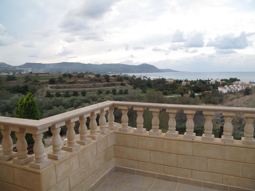 Chriseleni Latchi Villas Polis Extérieur photo