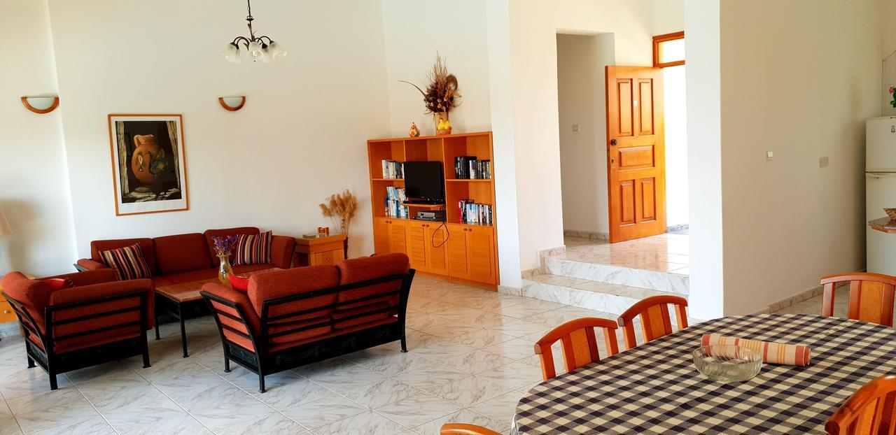 Chriseleni Latchi Villas Polis Extérieur photo